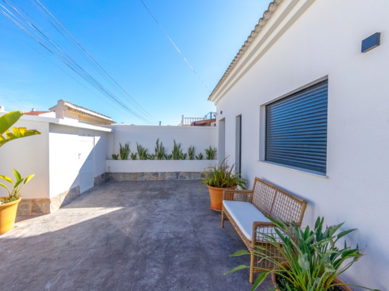 Willa w Torrevieja, Alicante, Hiszpania 3 sypialnie,  nr 115187