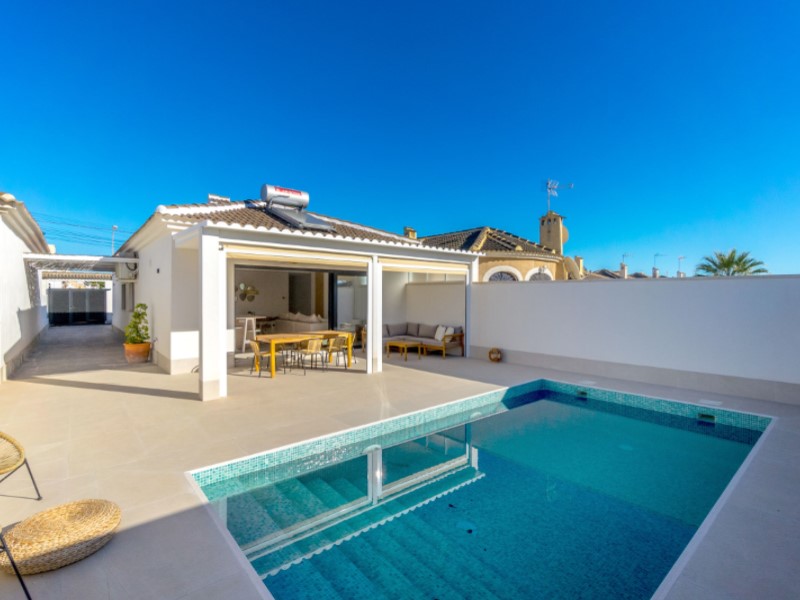 Willa w Torrevieja, Alicante, Hiszpania 3 sypialnie,  nr 115187