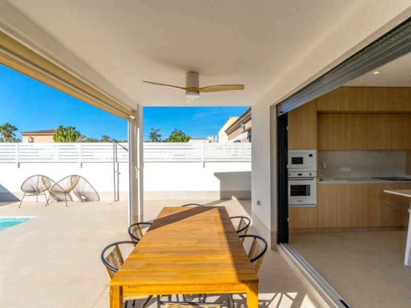 Willa w Torrevieja, Alicante, Hiszpania 3 sypialnie,  nr 115187