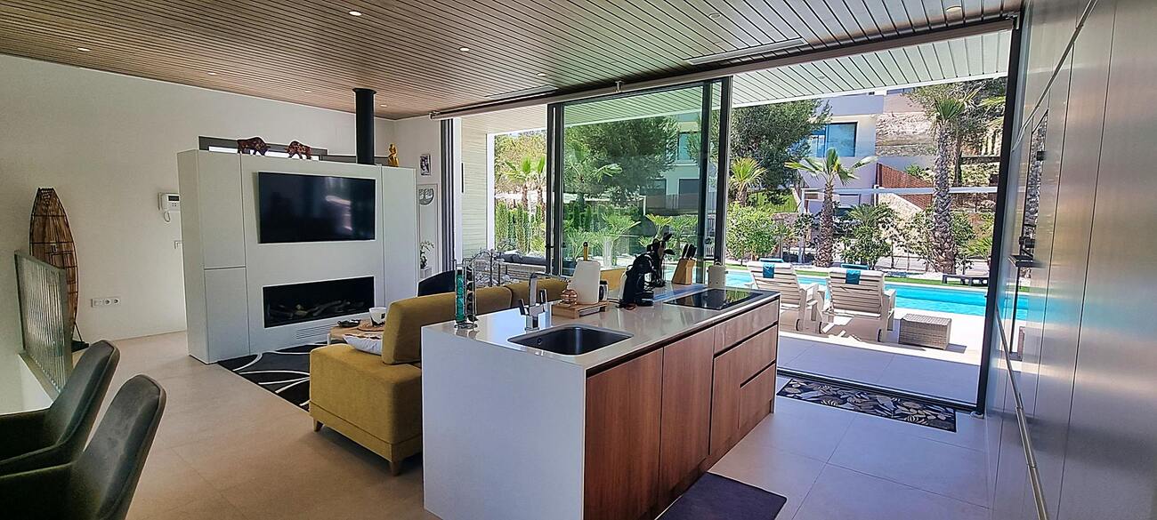 Villa in Pinar De Campoverde, Alicante, Spain 4 bedrooms,  No. 115195