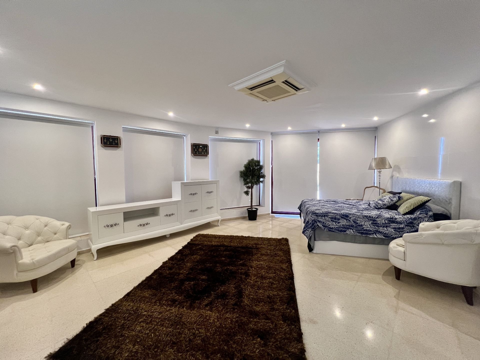 Villa in Altea, Alicante, Spain 4 bedrooms, 700 sq.m. No. 101807