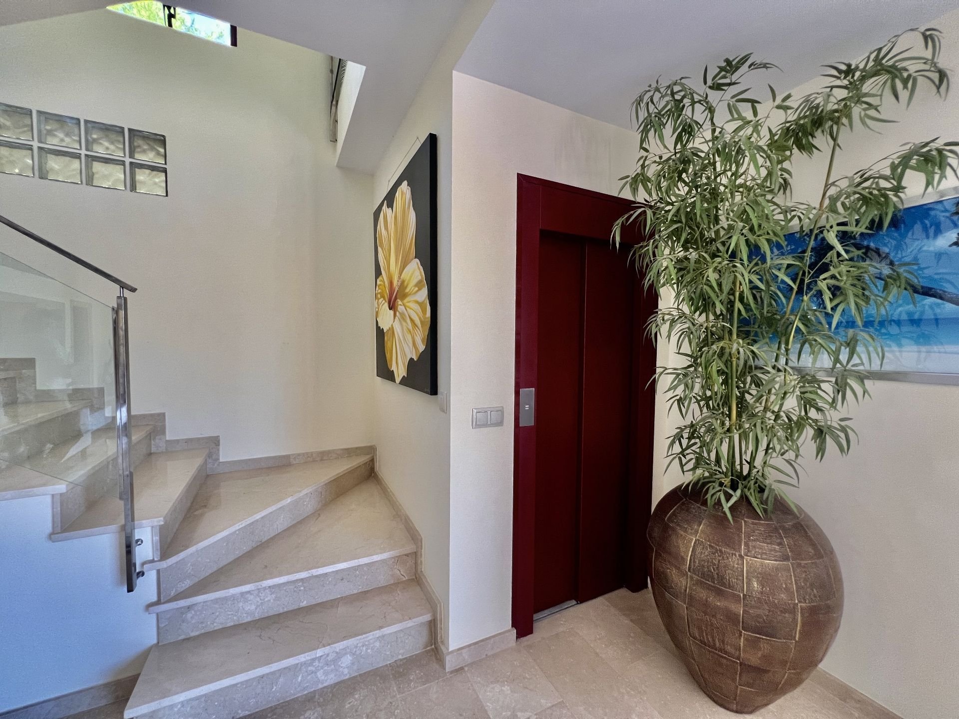 Villa in Altea, Alicante, Spain 4 bedrooms, 700 sq.m. No. 101807