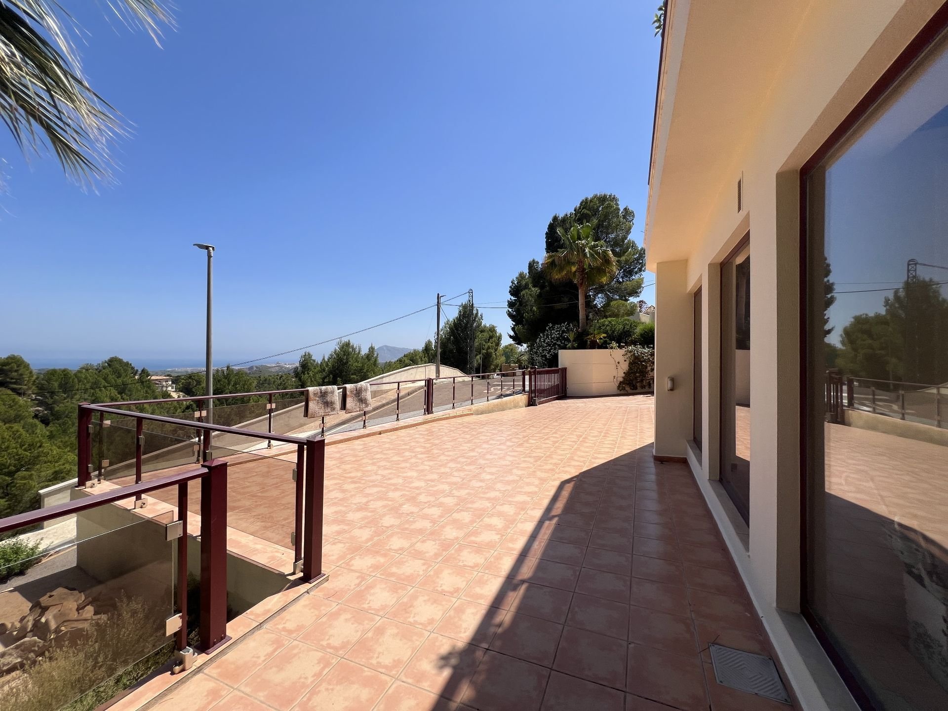 Villa in Altea, Alicante, Spain 4 bedrooms, 700 sq.m. No. 101807