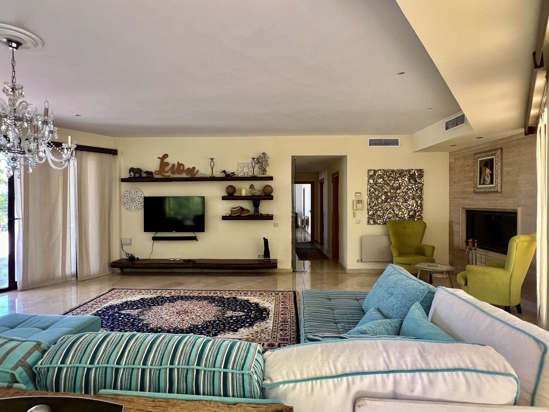 Villa in Altea, Alicante, Spain 4 bedrooms, 700 sq.m. No. 101807