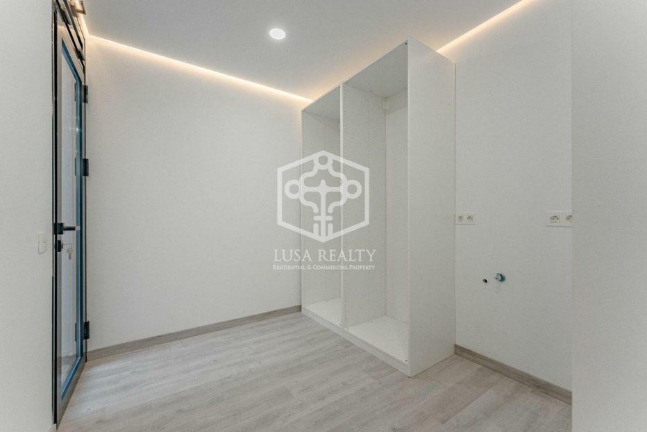 Villa i Adeje, Tenerife, Spanien 4 sovrum, 391 kvm. Nr. 97000
