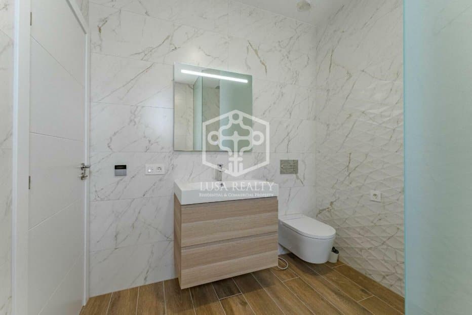 Villa i Adeje, Tenerife, Spanien 4 sovrum, 391 kvm. Nr. 97000