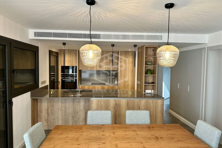 Villa à Lloret de Mar, Girona, Espagne 4 chambres, 387 m2 No. 96999