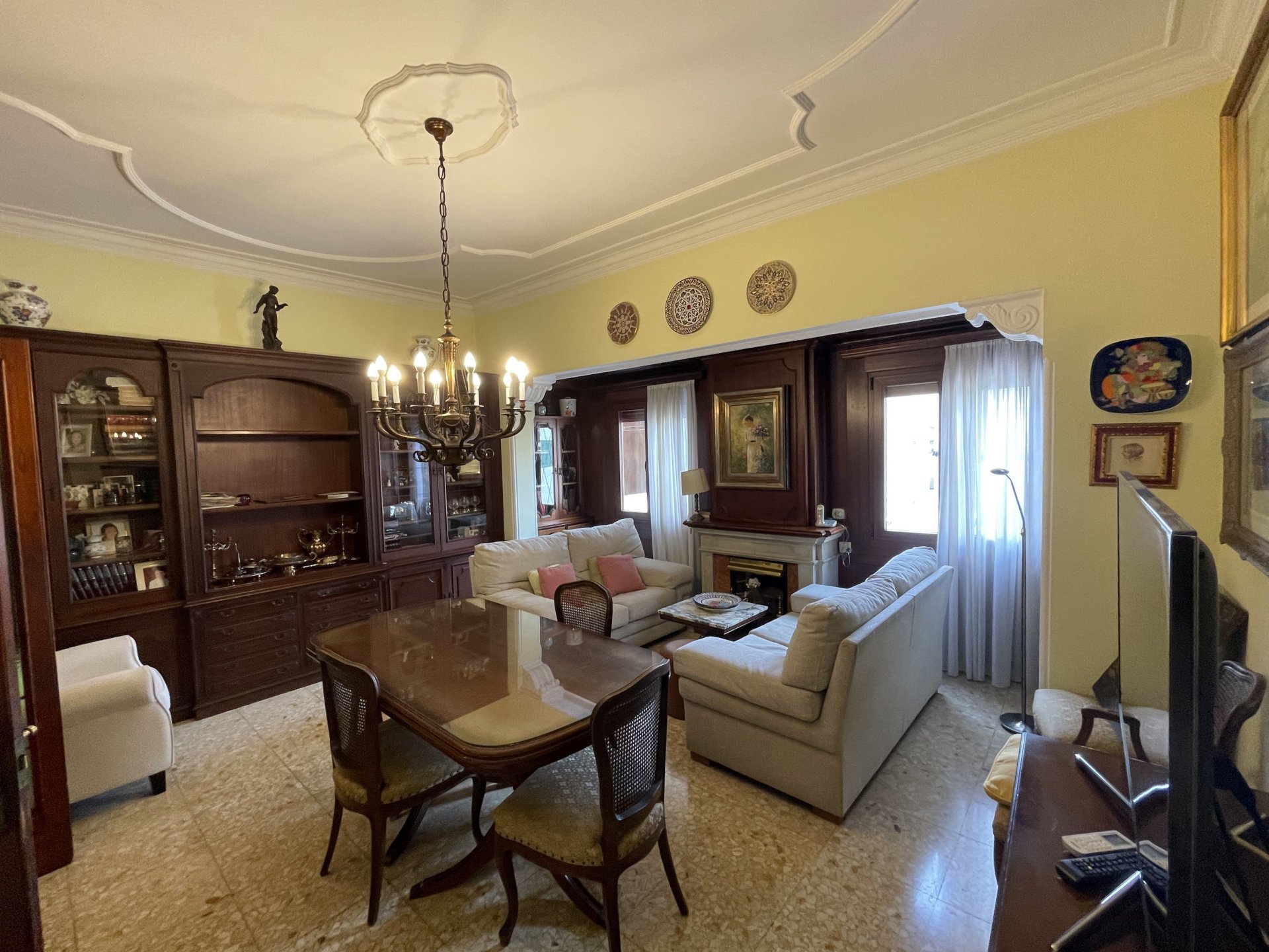 Apartamento en Palma de Mallorca, Mallorca, España 5 dormitorios, 250 m2 No. 97005