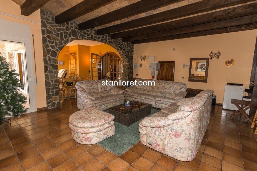 Willa w Blanes, Girona, Hiszpania 4 sypialnie, 455 mkw. nr 104039