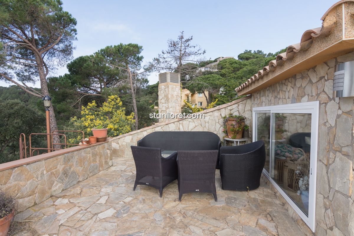 Willa w Lloret de Mar, Girona, Hiszpania 4 sypialnie, 309 mkw. nr 104040