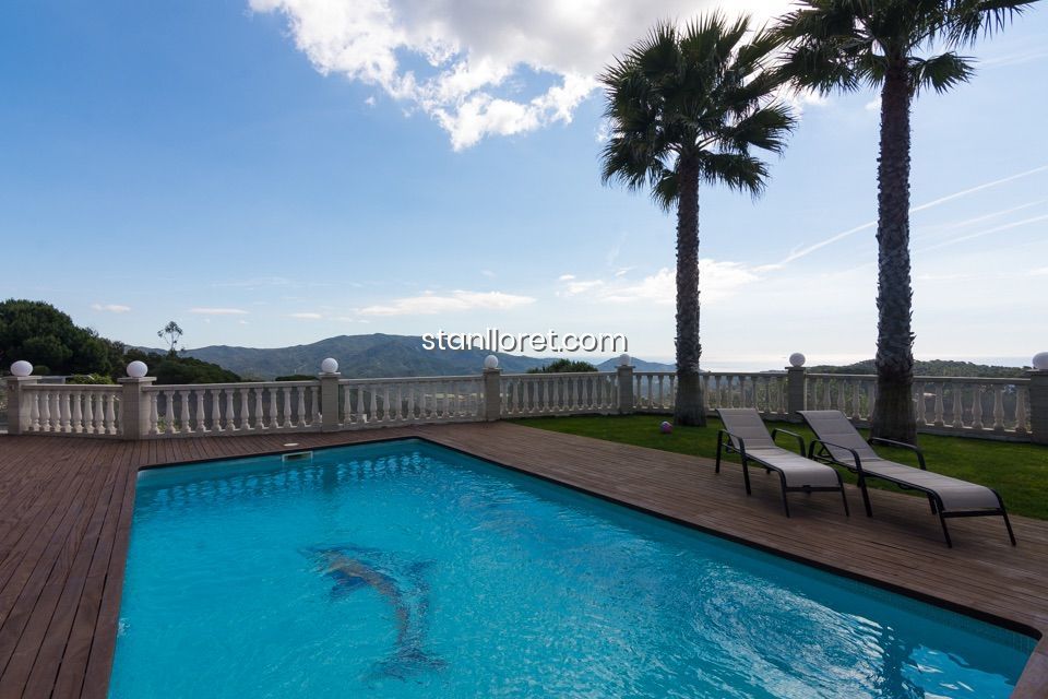 Willa w Lloret de Mar, Girona, Hiszpania 4 sypialnie, 330 mkw. nr 104041