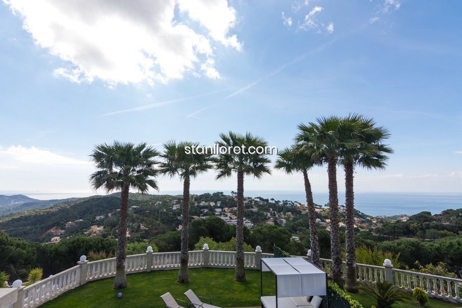 Willa w Lloret de Mar, Girona, Hiszpania 4 sypialnie, 330 mkw. nr 104041