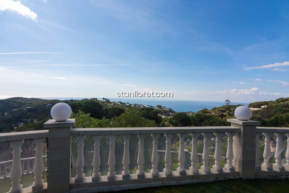 Willa w Lloret de Mar, Girona, Hiszpania 4 sypialnie, 330 mkw. nr 104041