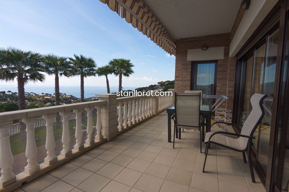 Willa w Lloret de Mar, Girona, Hiszpania 4 sypialnie, 330 mkw. nr 104041