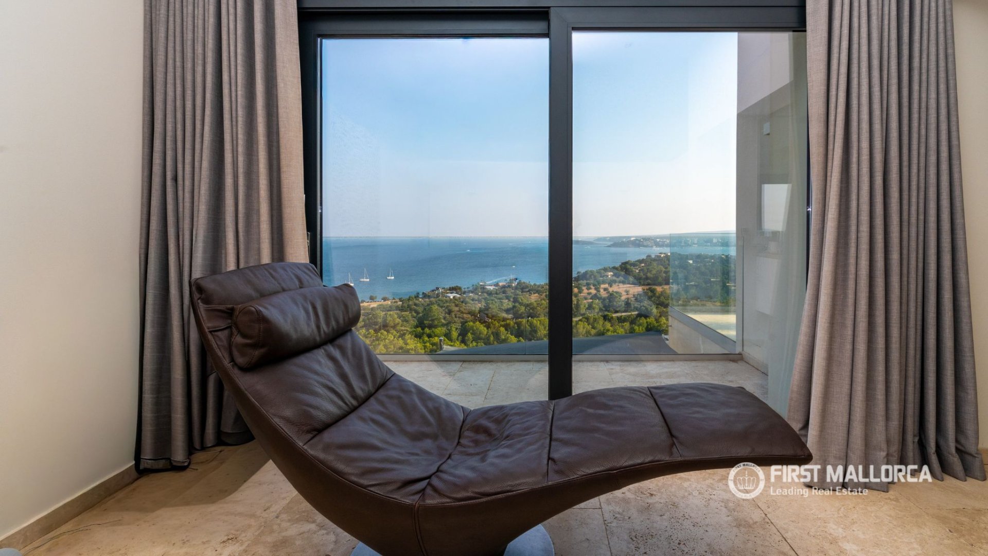 Villa in Mallorca, Spanien 4 Schlafzimmer, 400 m2 Nr. 32773