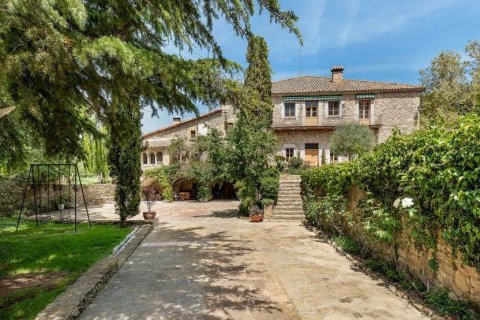 Сasa en Girona, Gerona, España 13 dormitorios, 1000 m2 No. 22849