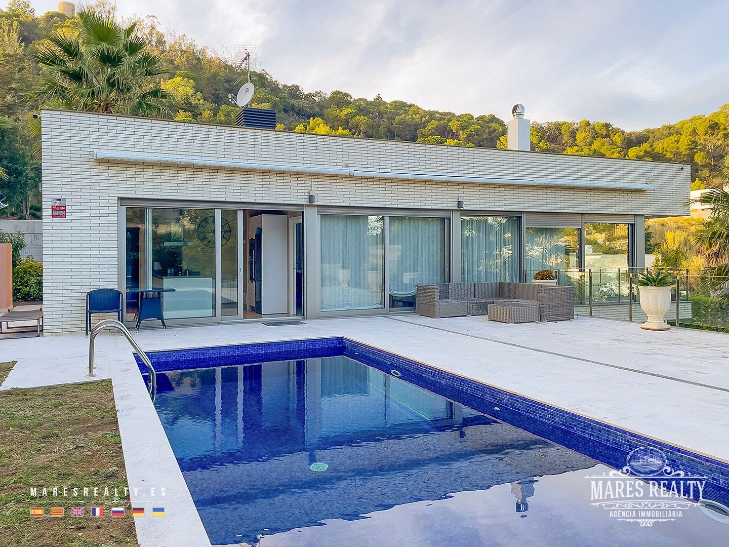 Willa w Blanes, Girona, Hiszpania 4 sypialnie, 350 mkw. nr 91822