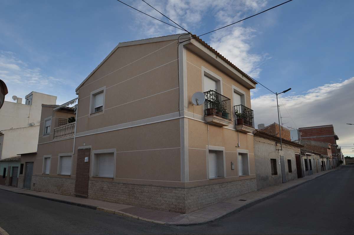 Villetta a schiera a Pinoso, Alicante, Spagna 4 camere da letto,  N° 116397
