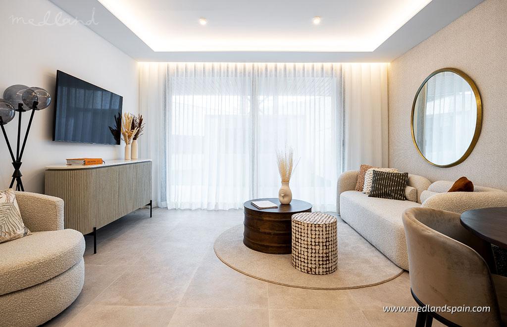 Apartment in Fuengirola, Malaga, Spain 3 bedrooms, 92.77 sq.m. No. 104650