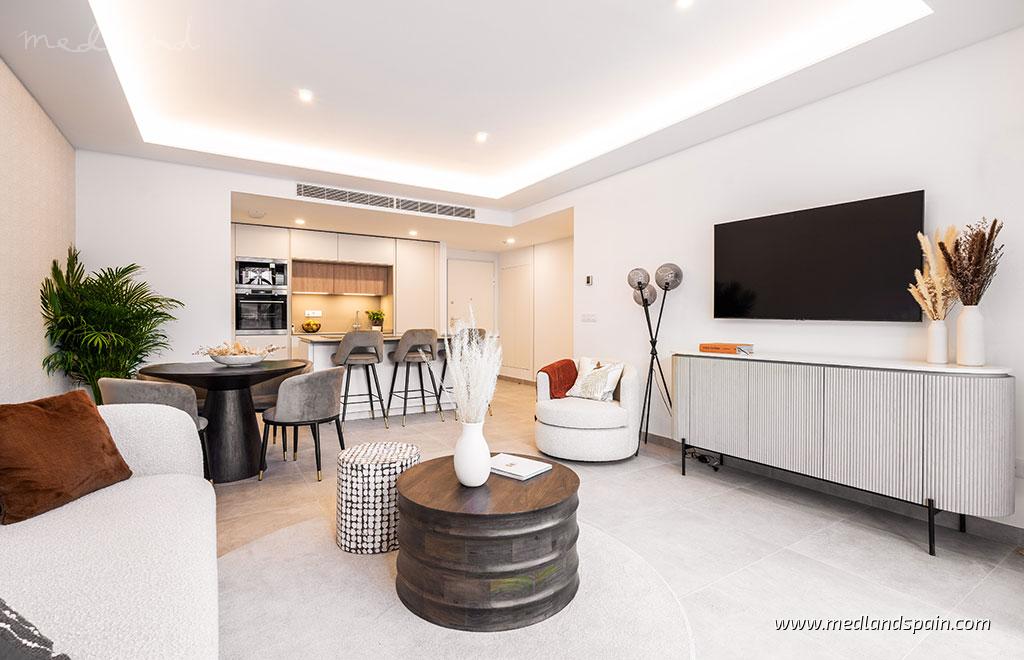 Apartment in Fuengirola, Malaga, Spain 3 bedrooms, 92.77 sq.m. No. 104650