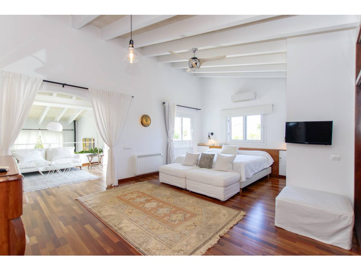 Dom w Sant Lluis, Menorca, Hiszpania 5 sypialni, 484 mkw. nr 104149