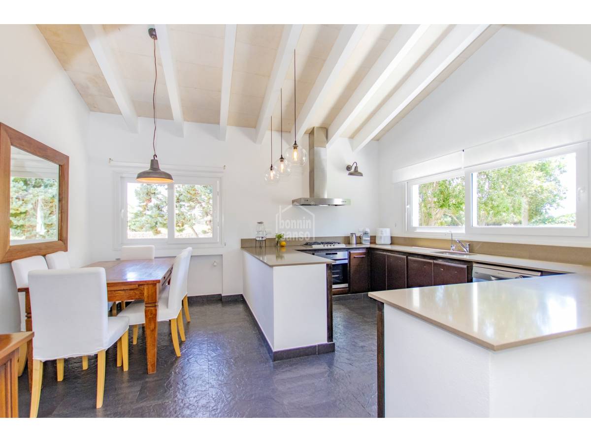 Dom w Sant Lluis, Menorca, Hiszpania 5 sypialni, 484 mkw. nr 104149
