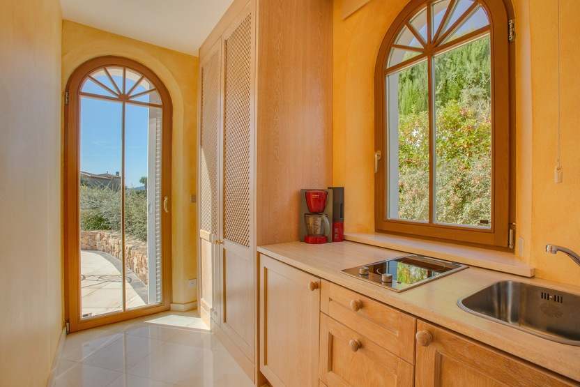 Hus i Platja D'aro, Girona, Spanien 6 sovrum, 520 kvm. Nr. 22798
