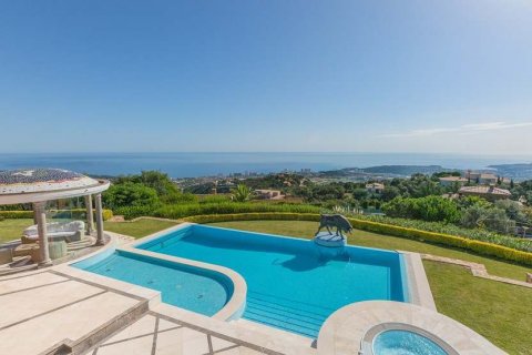 Māja Platja D'aro, Girona, Spānijā 6 istabas, 520 m2 Nr. 22798