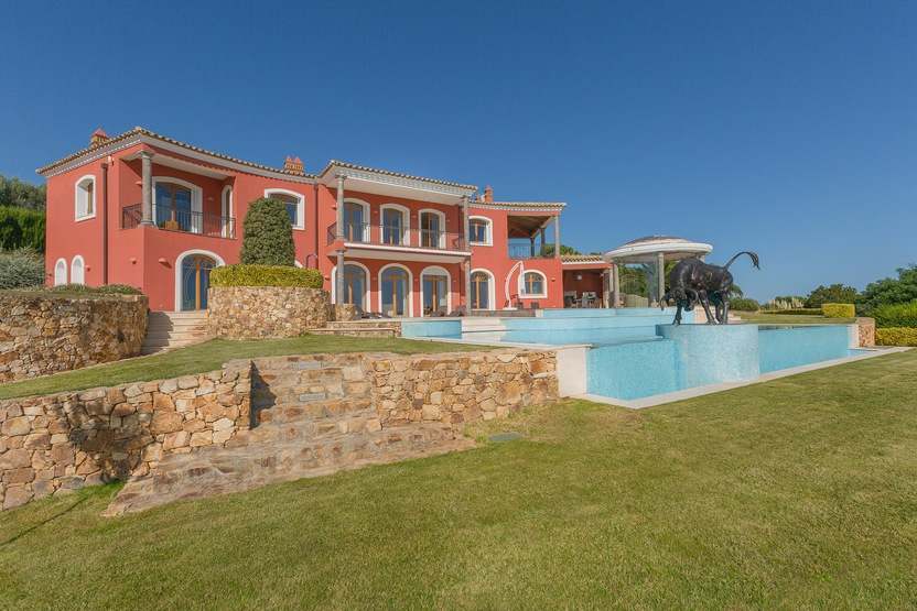 Hus i Platja D'aro, Girona, Spanien 6 sovrum, 520 kvm. Nr. 22798