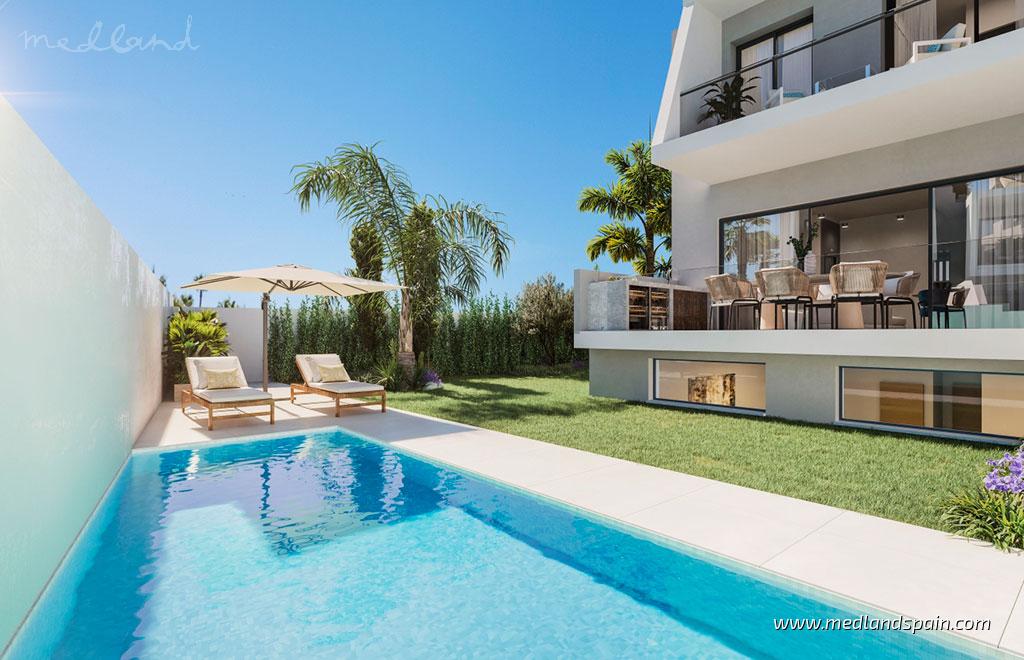 Kamienica w Estepona, Malaga, Hiszpania 3 sypialnie, 336 mkw. nr 108567