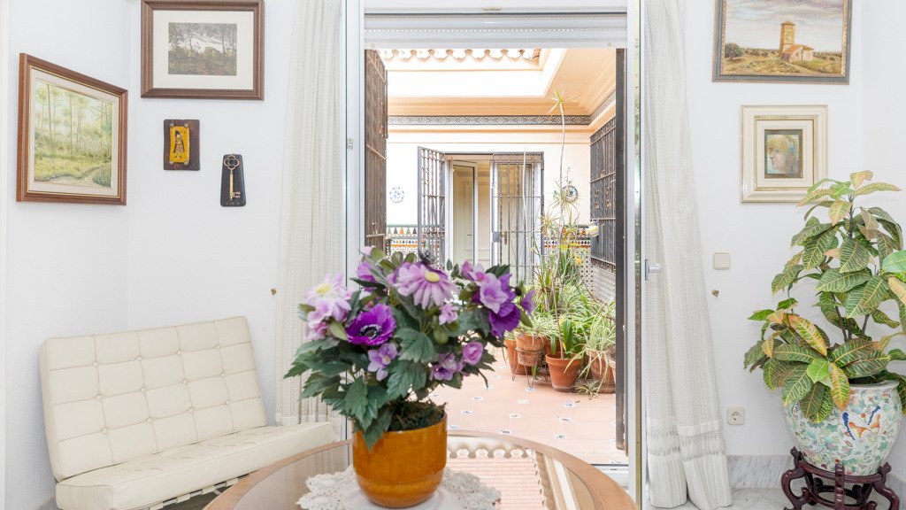 Villa i Malaga, Spanien 11 sovrum, 1028 kvm. Nr. 107465