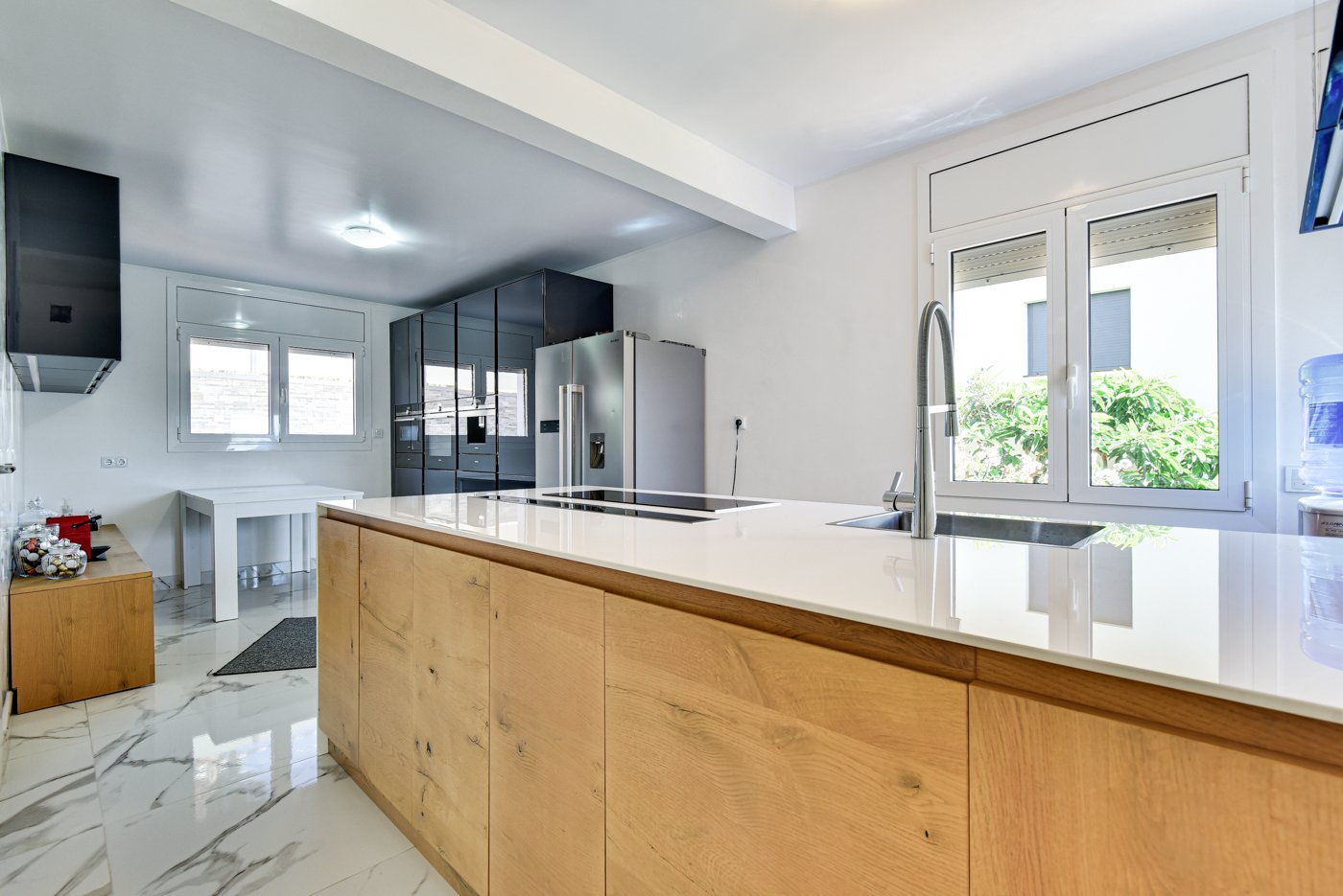 Hus i Lloret de Mar, Girona, Spanien 5 sovrum, 408 kvm. Nr. 98926