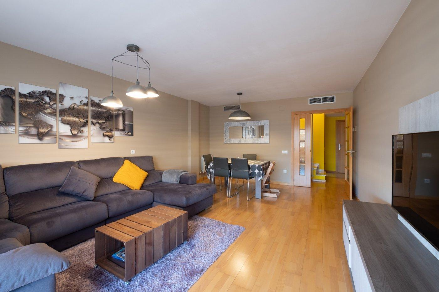 Apartamento en Salou, Tarragona, España 4 dormitorios, 141 m2 No. 21943