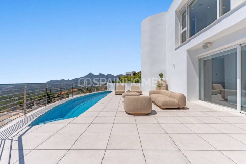 Villa en Altea, Alicante, España 4 dormitorios, 324 m2 No. 107708