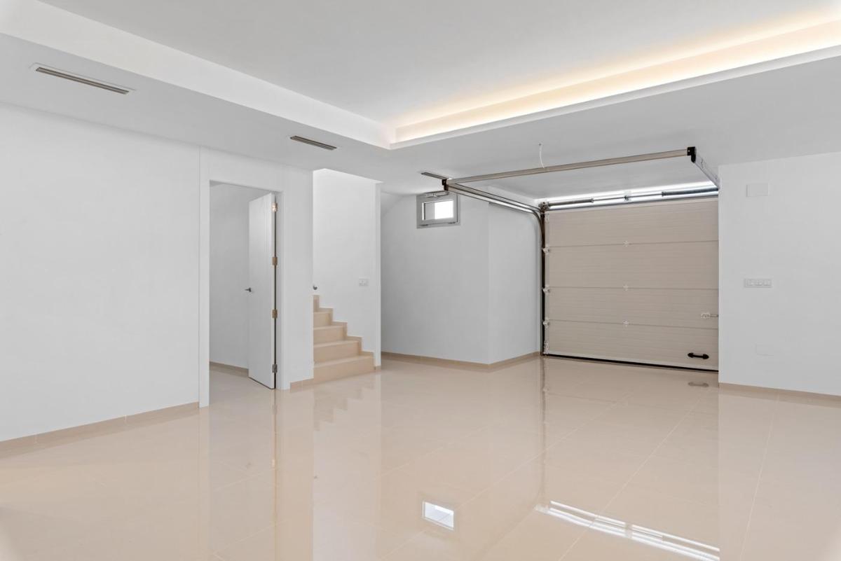 Villa in Ciudad Quesada, Alicante, Spain 4 bedrooms, 396 sq.m. No. 95927
