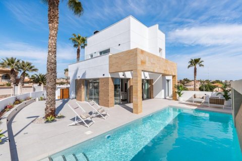 Villa en Ciudad Quesada, Alicante, España 4 dormitorios, 396 m2 No. 95927