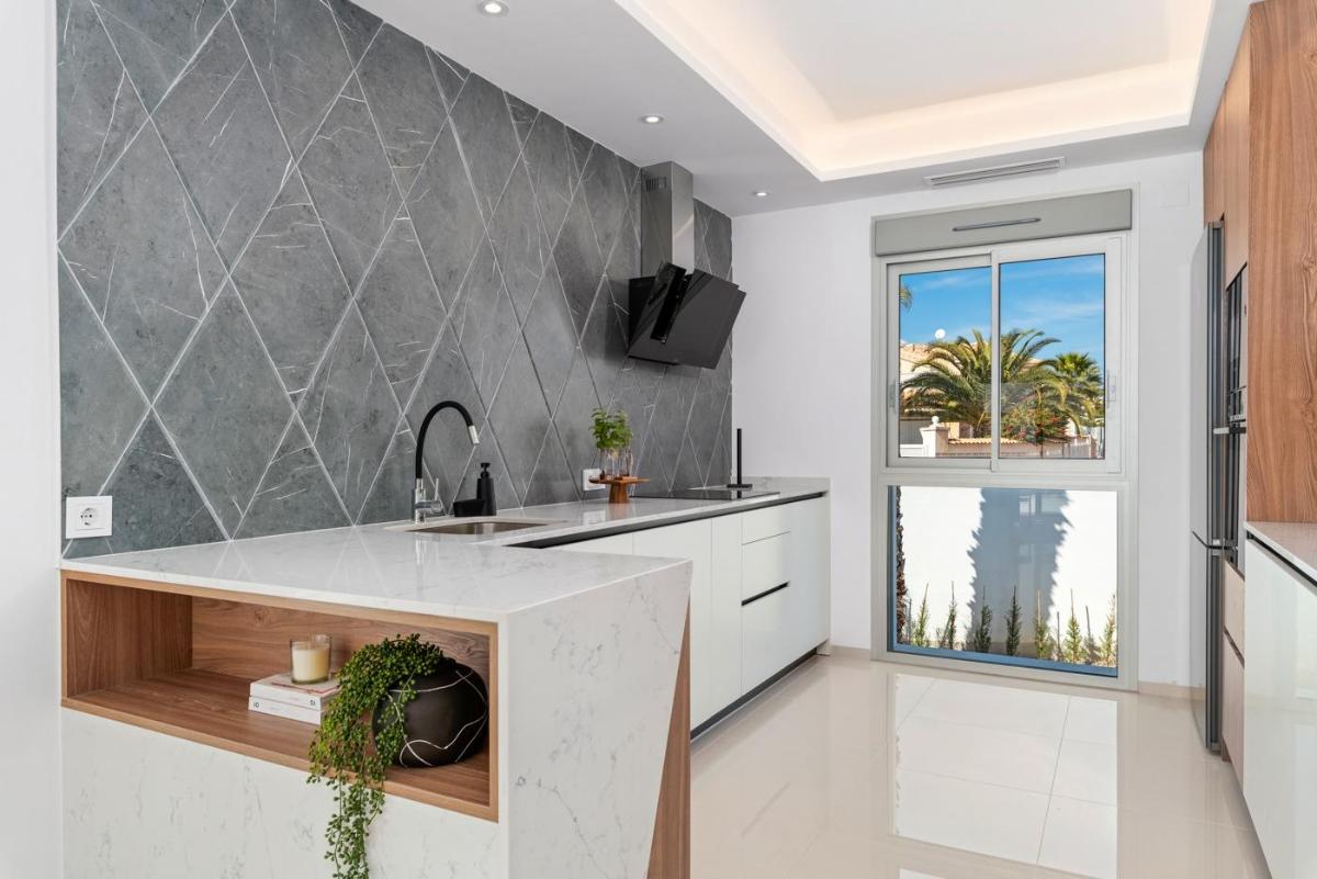 Villa in Ciudad Quesada, Alicante, Spain 4 bedrooms, 396 sq.m. No. 95927