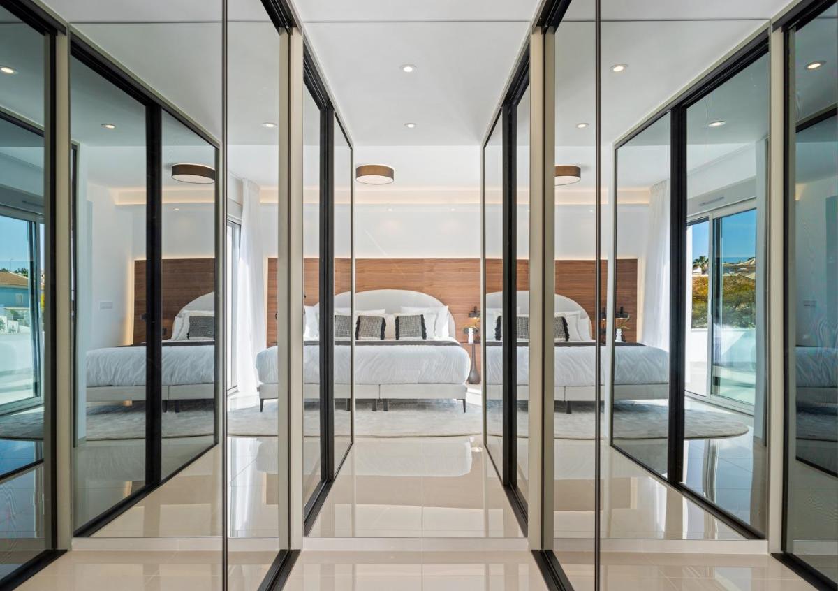 Villa in Ciudad Quesada, Alicante, Spain 4 bedrooms, 396 sq.m. No. 95927