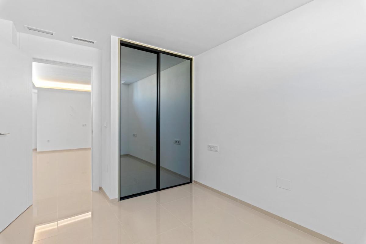 Villa in Ciudad Quesada, Alicante, Spain 4 bedrooms, 396 sq.m. No. 95927