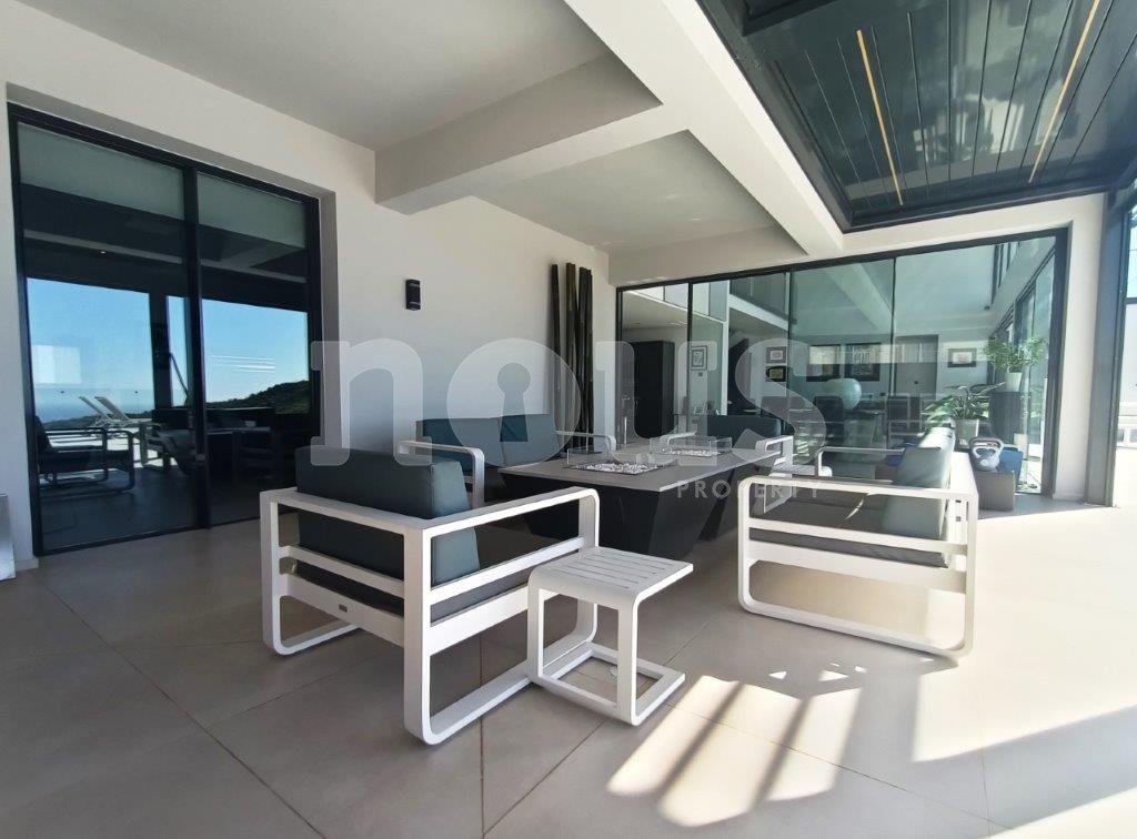 Villa i Torviscas, Tenerife, Spanien 4 sovrum, 472 kvm. Nr. 103033