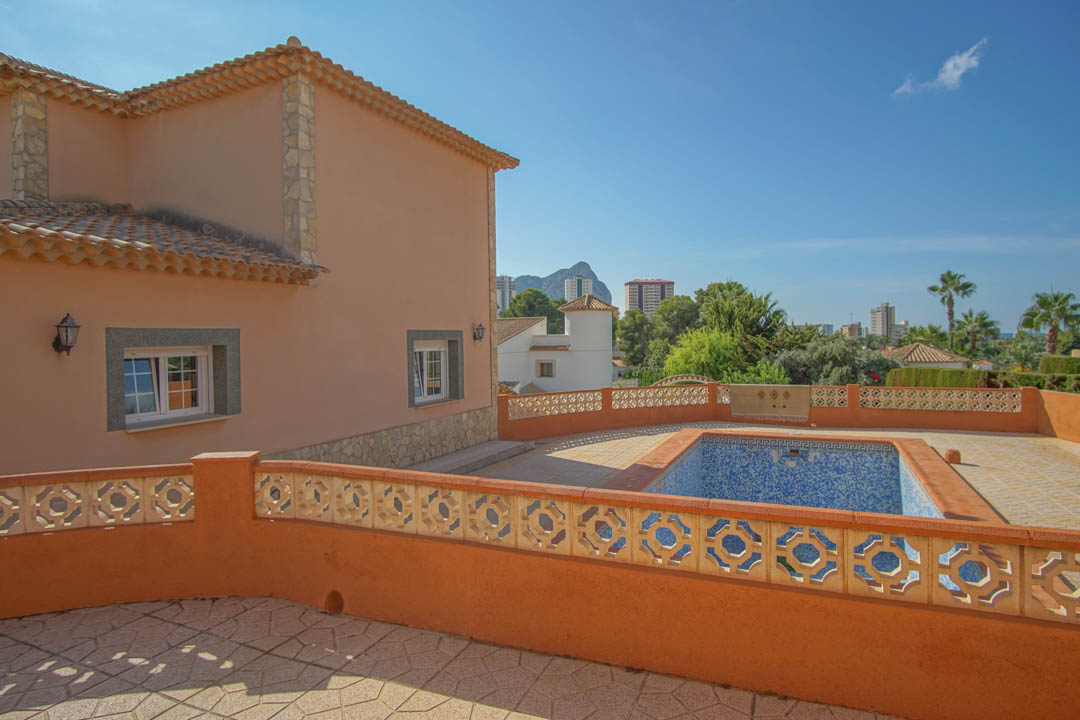 Villa in Calpe, Alicante, Spanien 5 Schlafzimmer, 345 m2 Nr. 84272