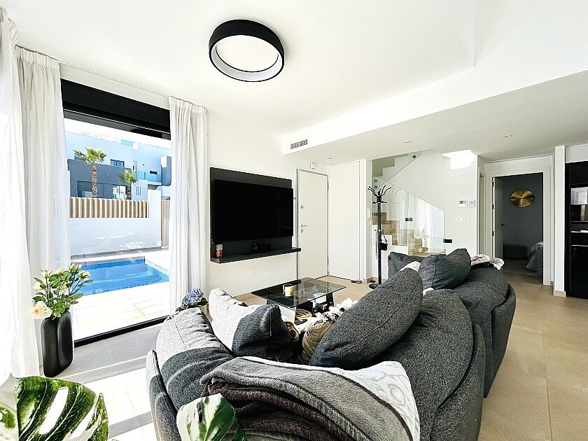 Huvila Guardamar del Segura, Alicante, Espanja 3 makuuhuonetta, 180 m2 No. 111161