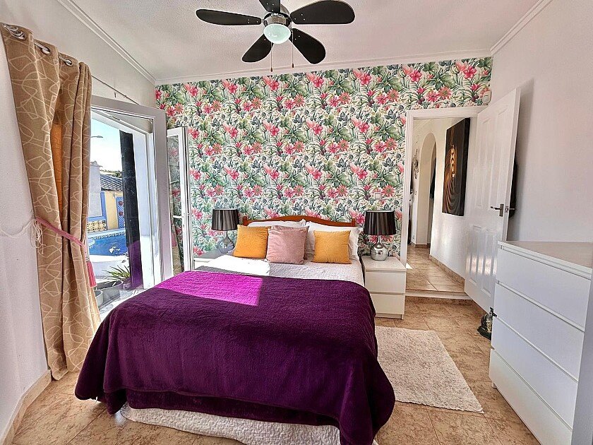 Huvila Playa Flamenca II, Alicante, Espanja 4 makuuhuonetta, 120 m2 No. 111155