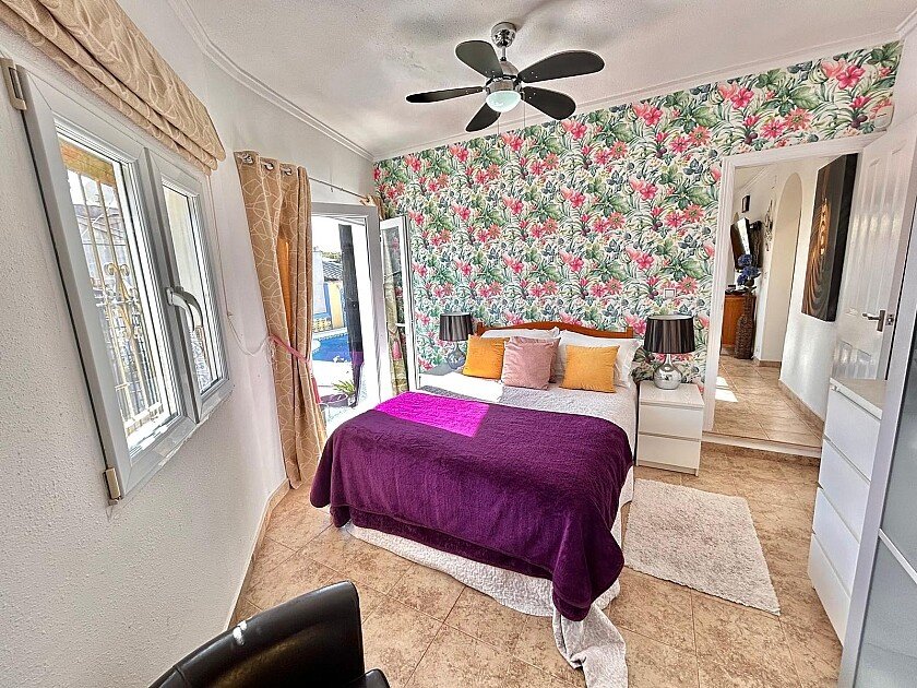 Huvila Playa Flamenca II, Alicante, Espanja 4 makuuhuonetta, 120 m2 No. 111155