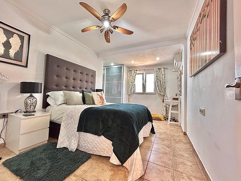 Huvila Playa Flamenca II, Alicante, Espanja 4 makuuhuonetta, 120 m2 No. 111155