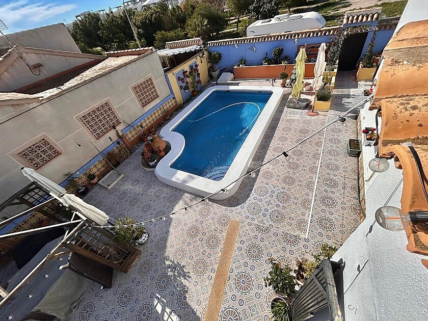 Huvila Playa Flamenca II, Alicante, Espanja 4 makuuhuonetta, 120 m2 No. 111155