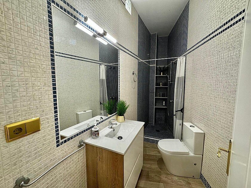 Appartamento a Torrevieja, Alicante, Spagna 2 camere da letto, 80 mq. N° 111152