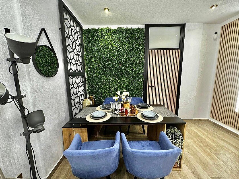 Appartamento a Torrevieja, Alicante, Spagna 2 camere da letto, 80 mq. N° 111152