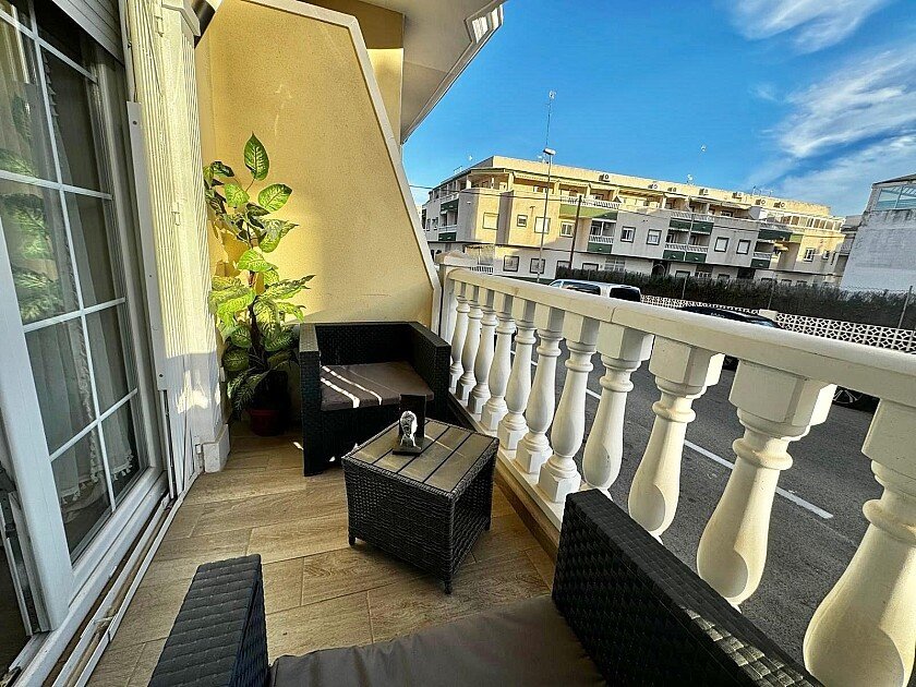 Appartamento a Torrevieja, Alicante, Spagna 2 camere da letto, 80 mq. N° 111152