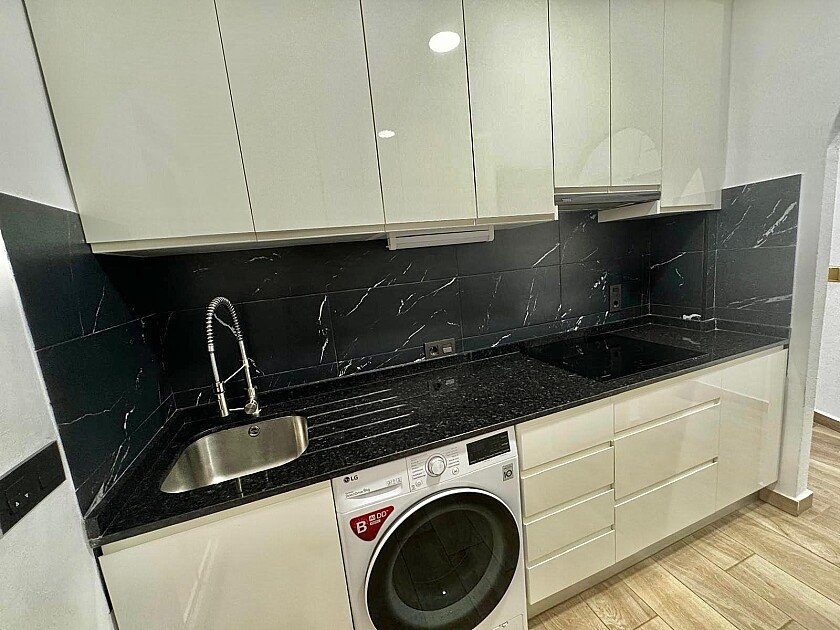Appartamento a Torrevieja, Alicante, Spagna 2 camere da letto, 80 mq. N° 111152